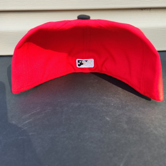 SOUTHWEST MICHIGAN DEVIL RAYS GREY UV (7 5/8) - Picture 4 of 5